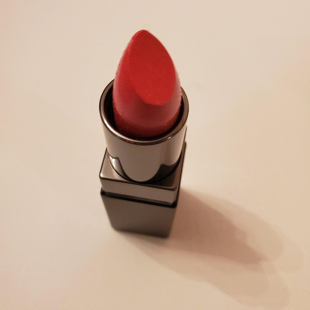 Laura Mercier lipstick